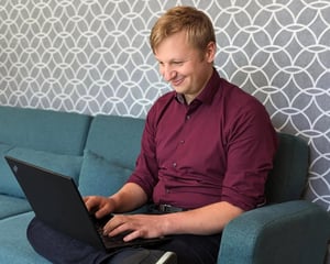 phil-marx-am-laptop